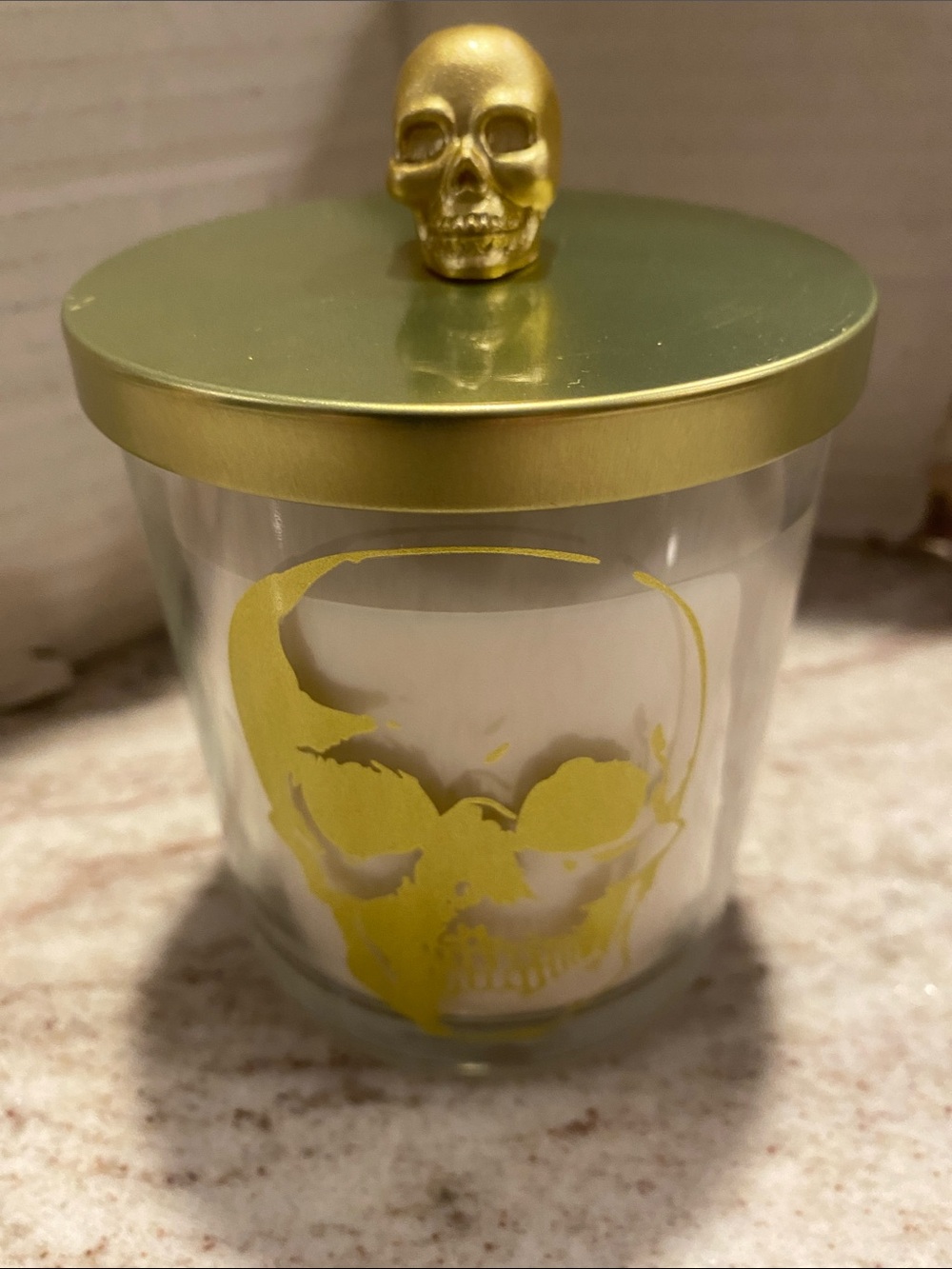 Gold Skull Glass Candle Jar w Metallic Lid Midnight marshmallow scent 9.5oz NWT - Picture 6 of 6
